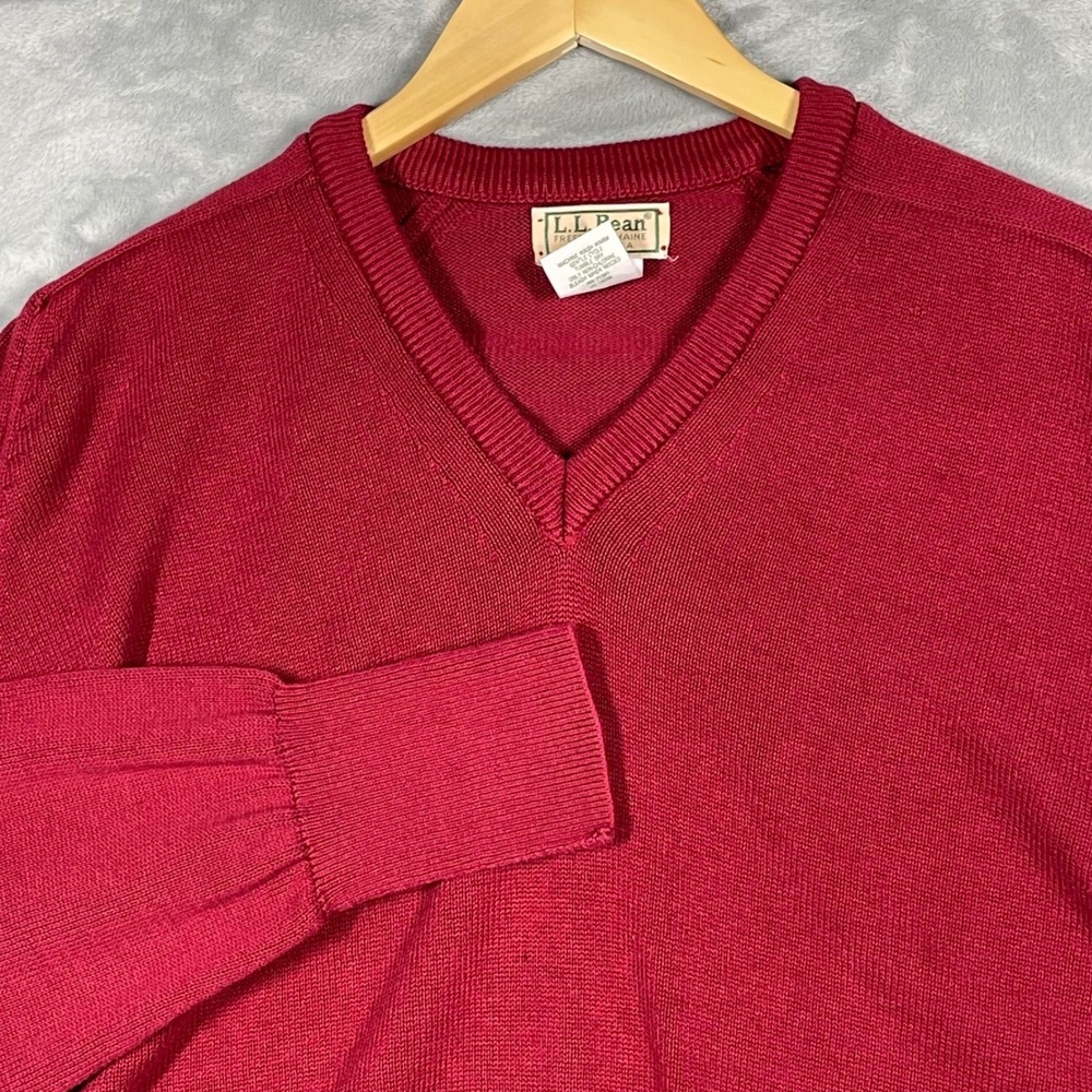 LL Bean Mens Vintage V-Neck Sweater Red 100% Cotton Made in USA M380K Large
